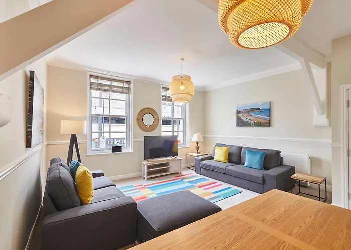 Painters Modern Location *