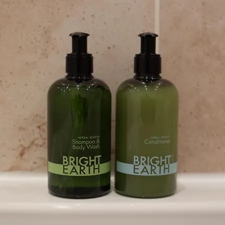 Painters Modern Location Apartamento Scarborough