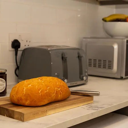 Painters Modern Location